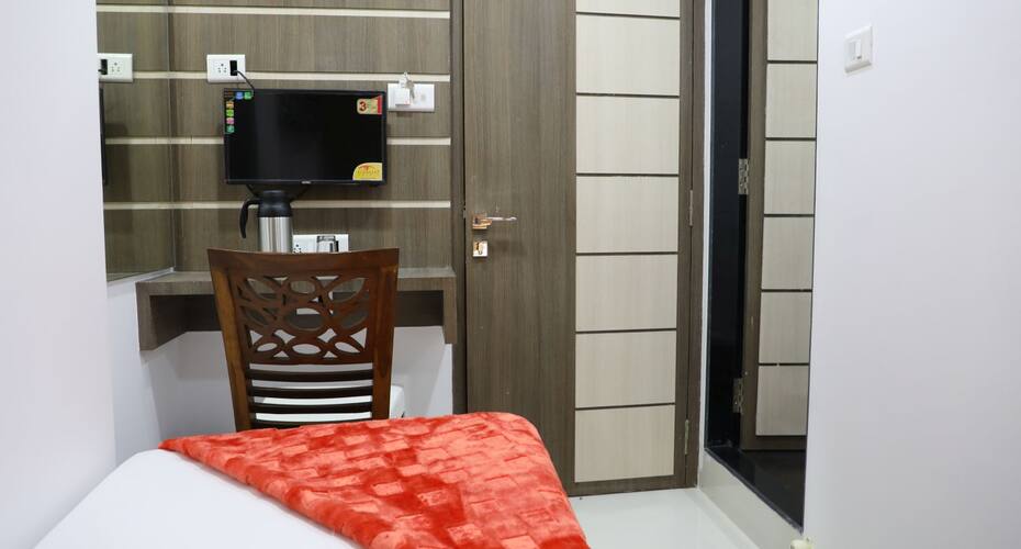 Hotel Fantacee, Navi Mumbai 5